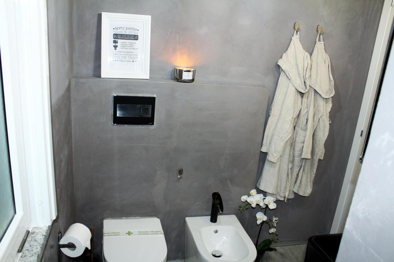 CONCA VERDE BEACHFRONT LITTLE VILLA c21- jacuzzi pool Marina dʼMarina dʼAndora Exterior foto